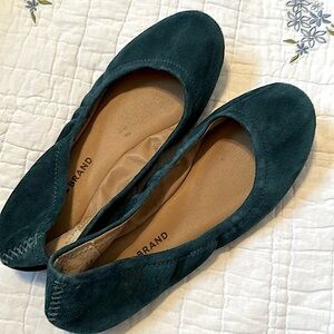 listing-status-banner